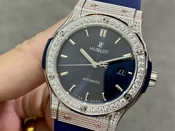 ウブロコピー時計背面デザイン